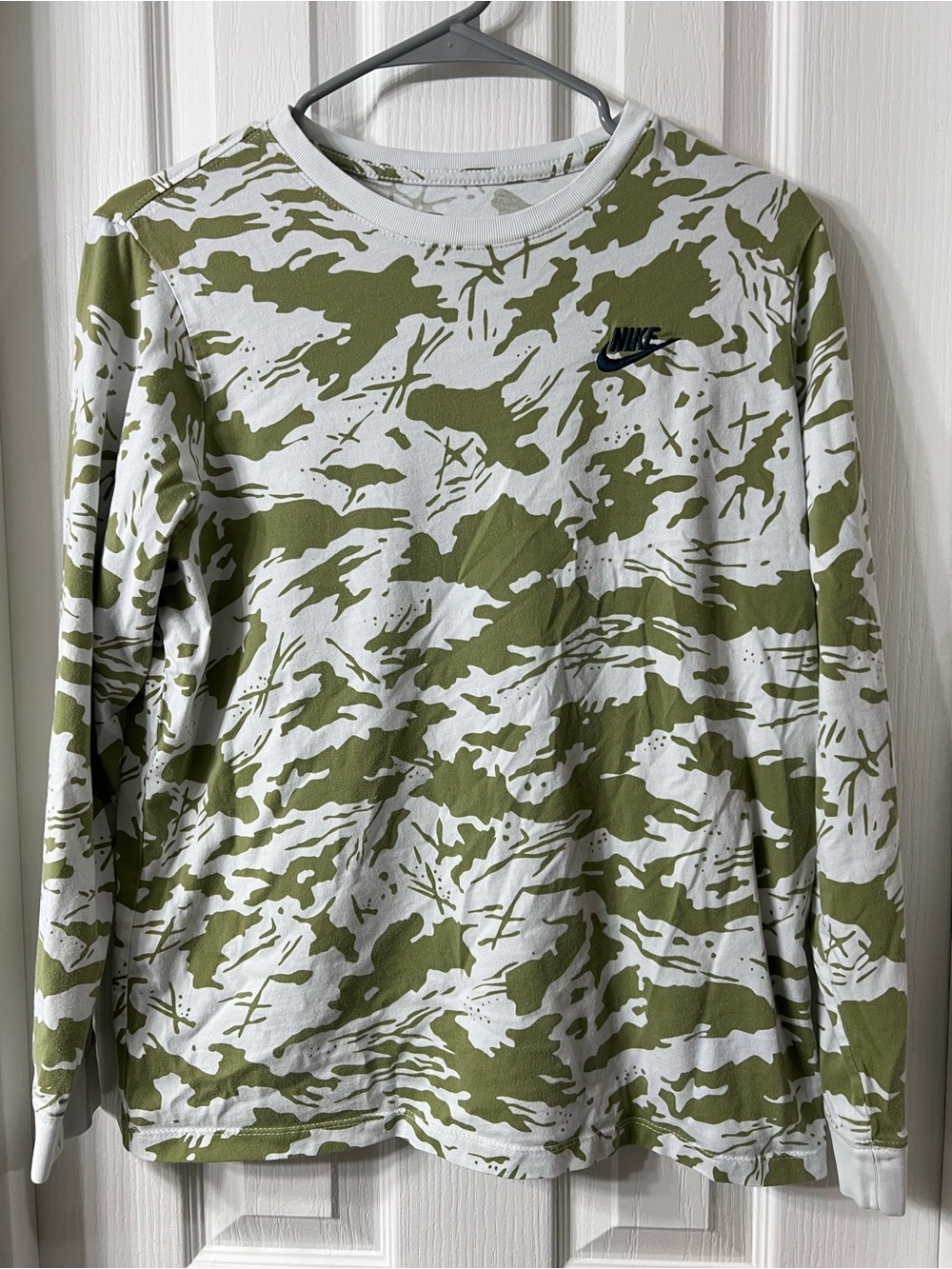 Nike Olive Green & White Camouflage Long Sleeve Tee Size XL+ Husky